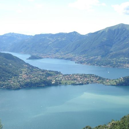 Rainbow House Apartment Esino Lario Bagian luar foto