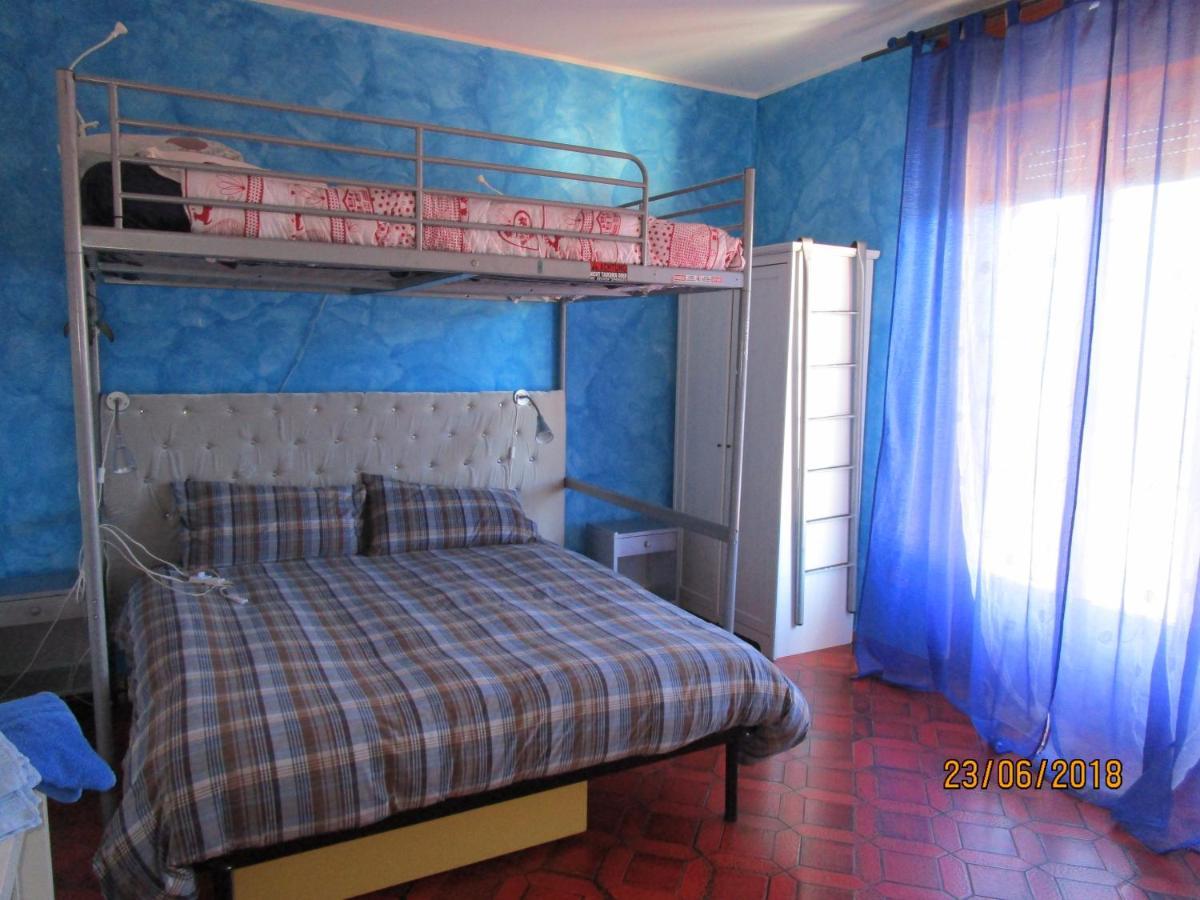 Rainbow House Apartment Esino Lario Bagian luar foto